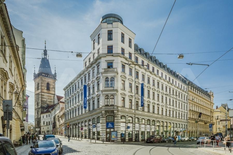 Pronájem kancelářských prostor 142 m² v lokalitě