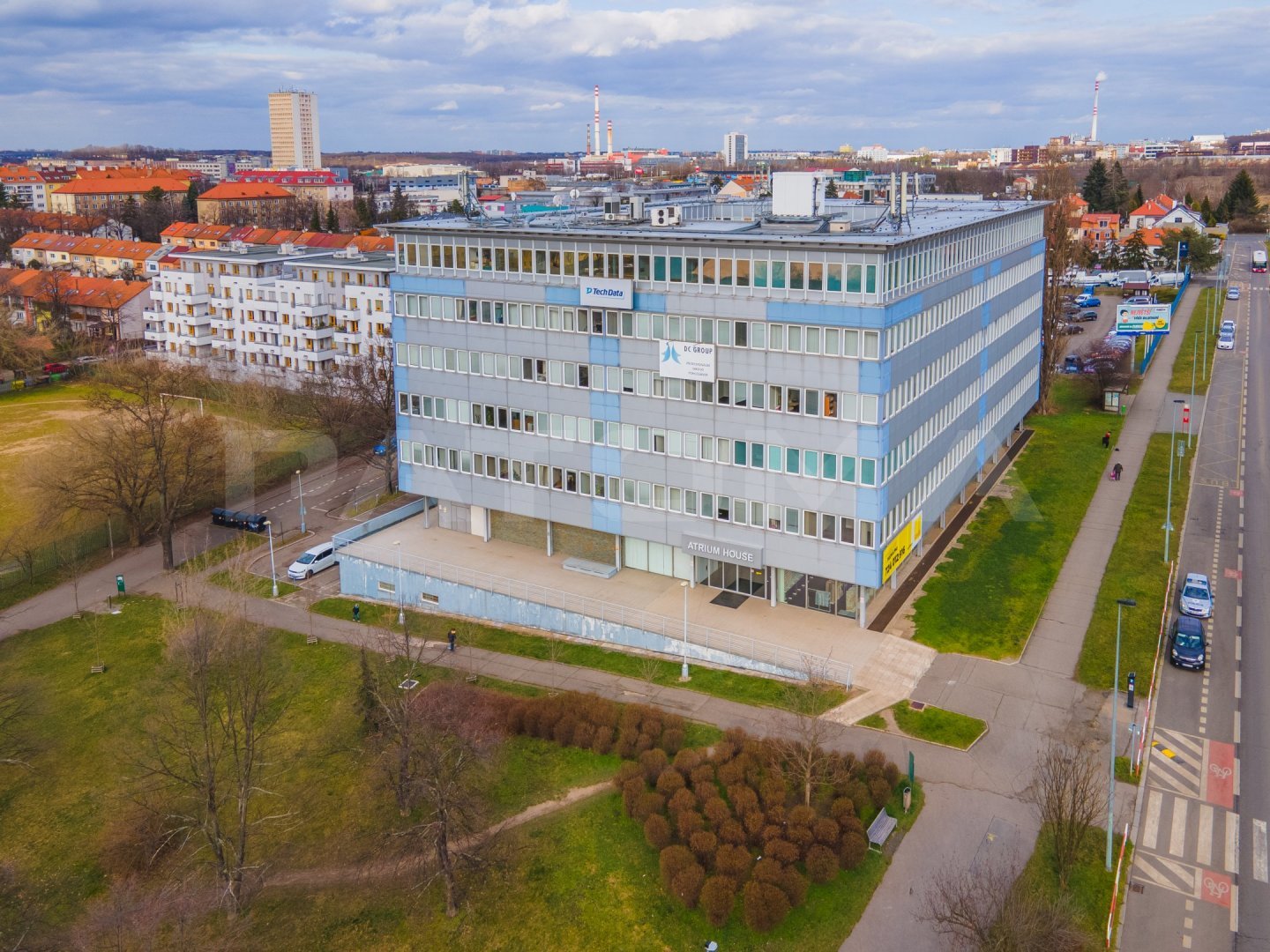 Pronájem kancelářských prostor o výměře 335 m²,